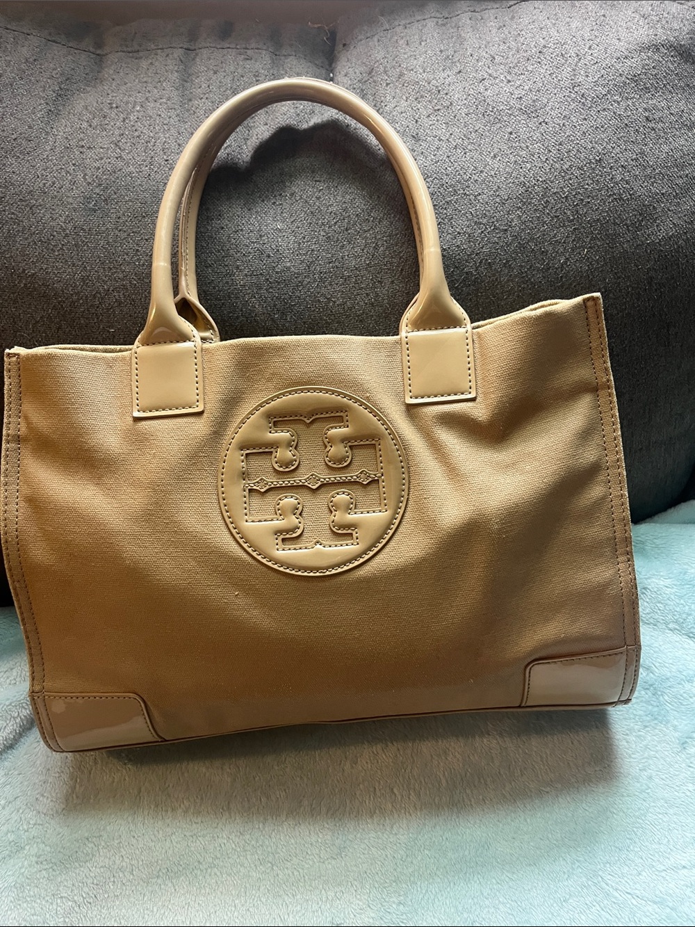 Tory Burch beige signature tote bag Beige